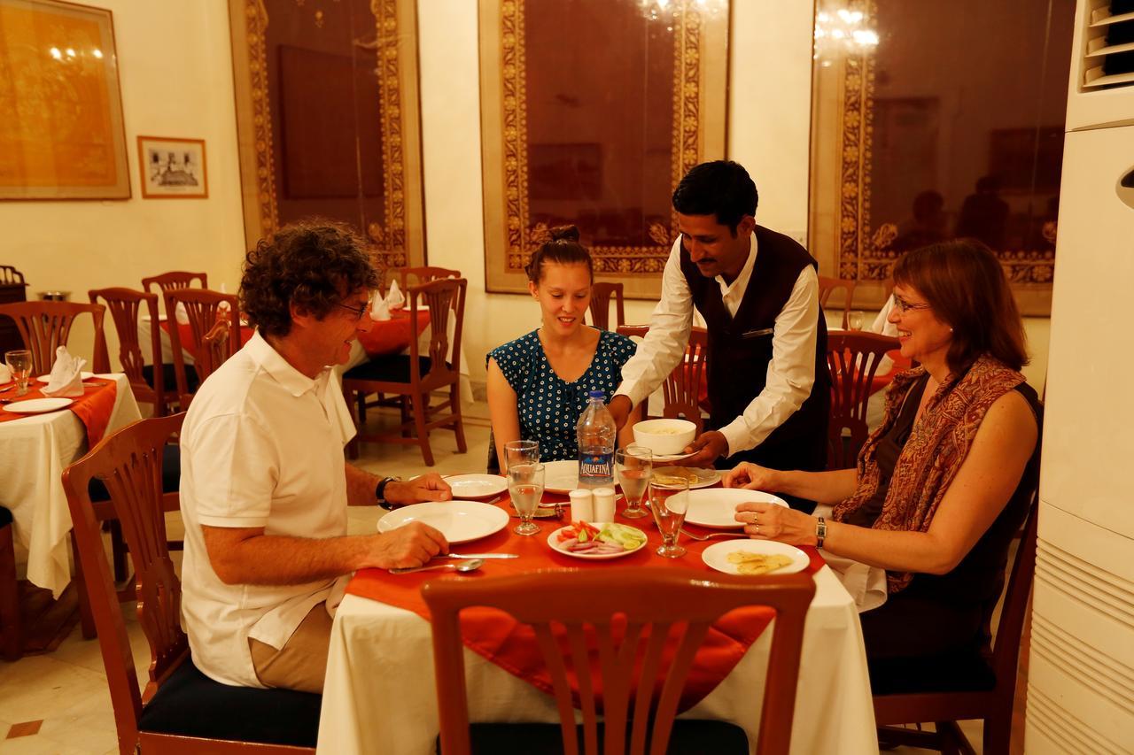 The Lallgarh Palace - A Heritage Hotel Bikaner Exterior foto